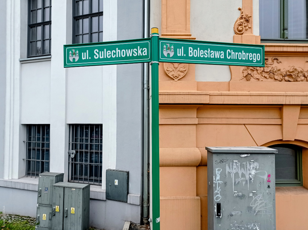 Nawigacyjne tabliczki