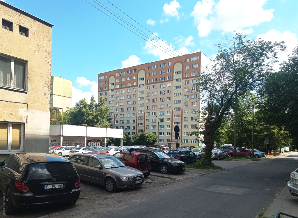 Rozmalowany blok 2