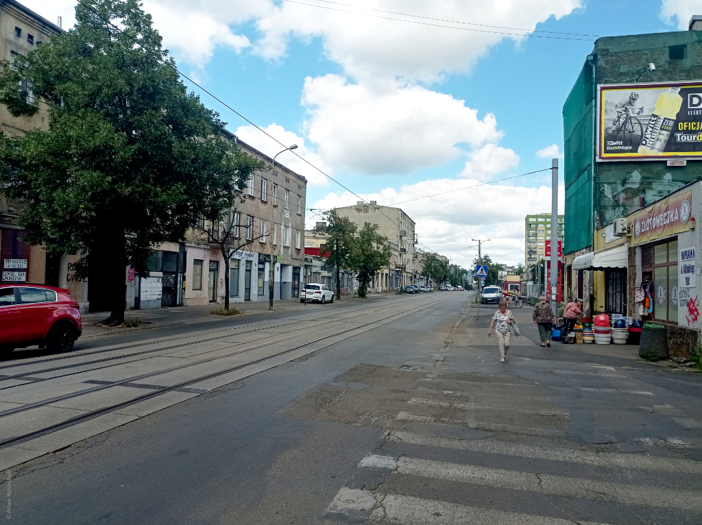 Ulica poza centrum