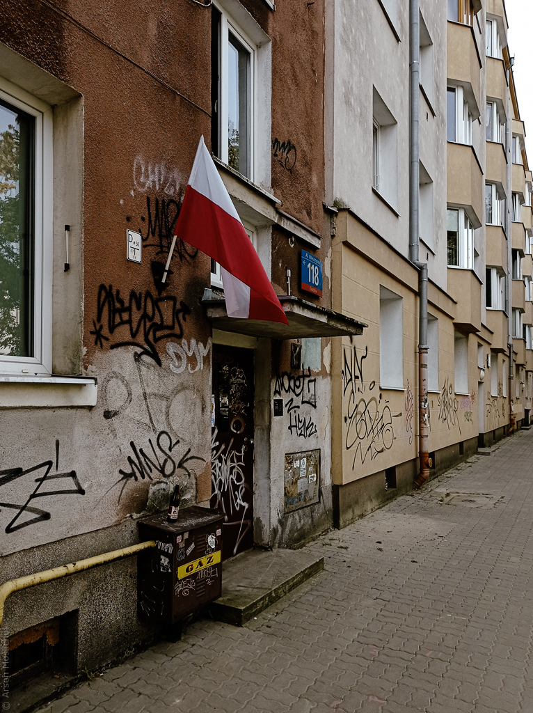 Flaga i klatka