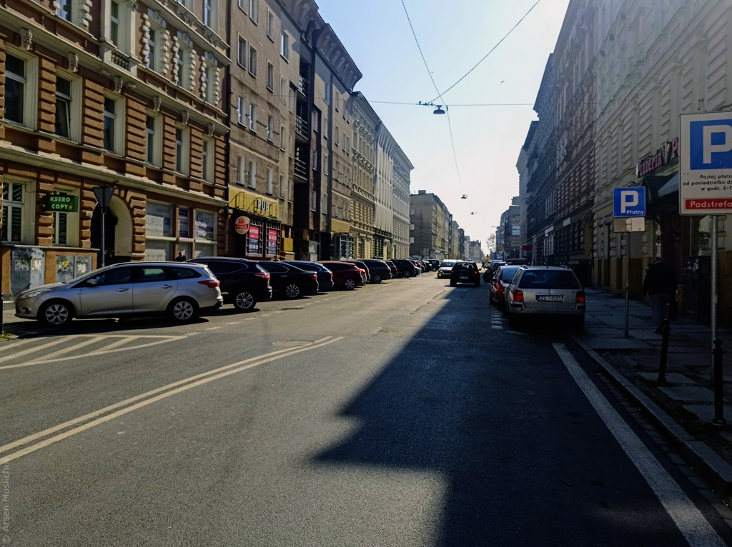Długa ulica dwa