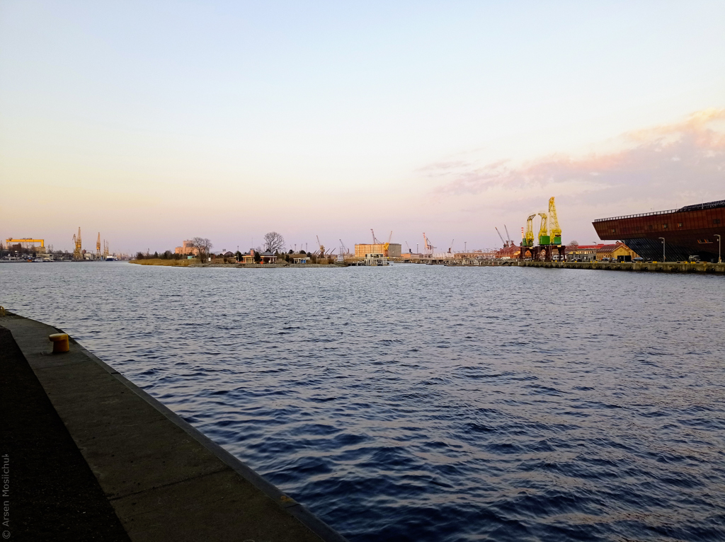 Waterfront trzy